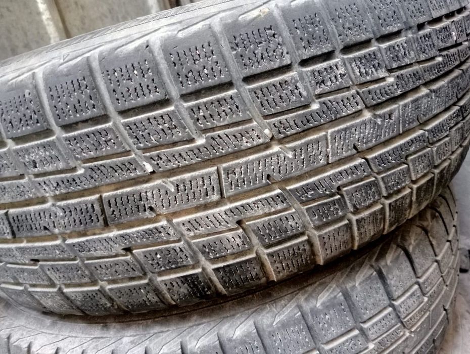 Шины три штук!!! Продам