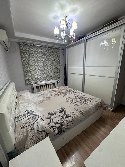 Продаётся 5- комнатная квартира Паркентский