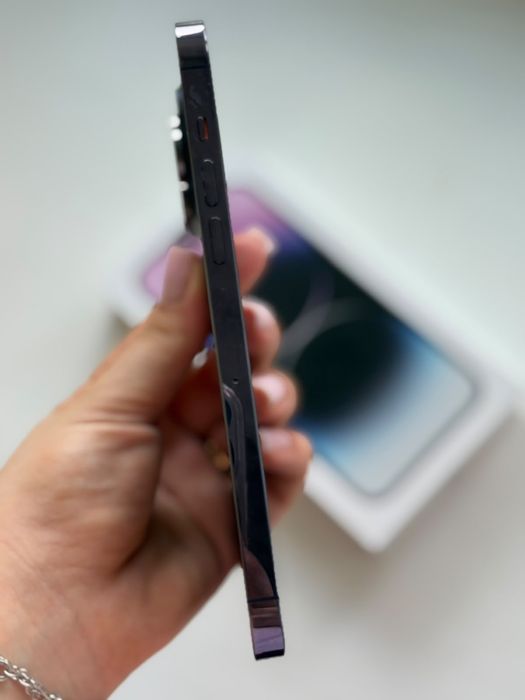 Продам IPhone 14 pro max 256gb