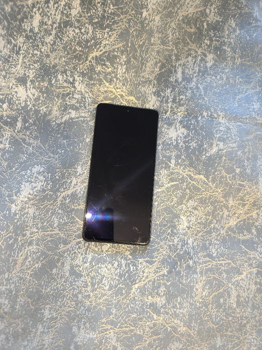 Продам телефон 5G!