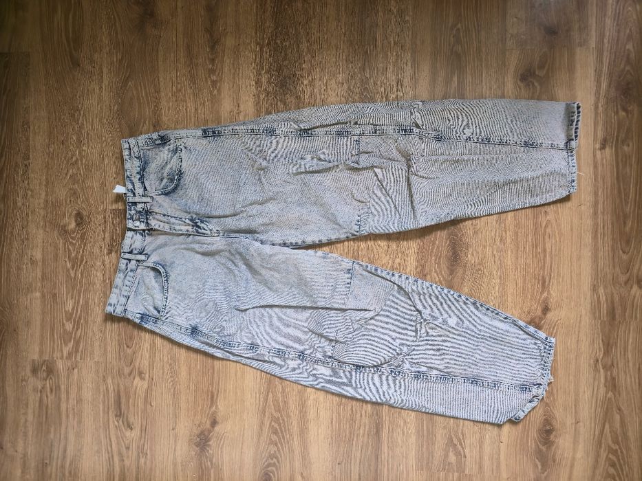 pull and bear дънки с розов wash