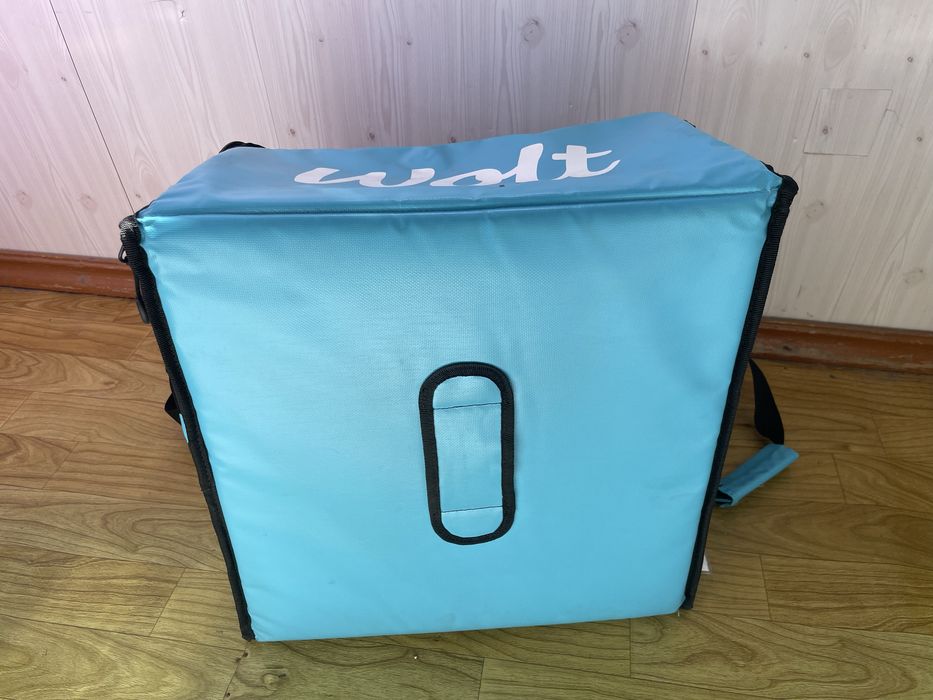 Продаю термосумку Wolt