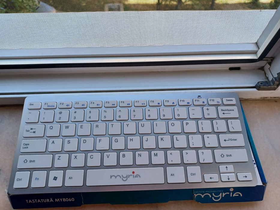 Tastatură Nouă      .