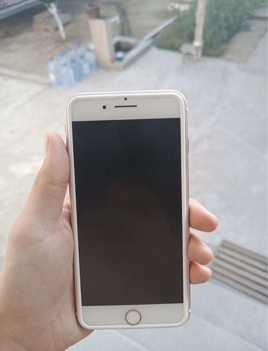 Iphone 7 plus sotiladi 32 gb