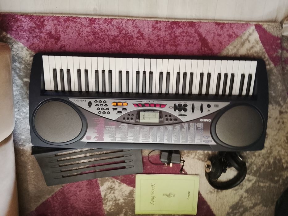 Orga Casio LK-50 impecabila și perfect funcțional  negociabil