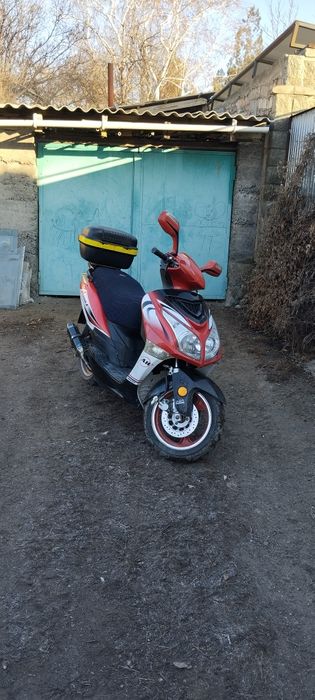 мопед  150кубов.