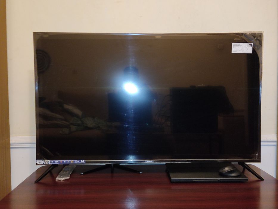 Телевизор Yasin LED-50E6000K Б/У