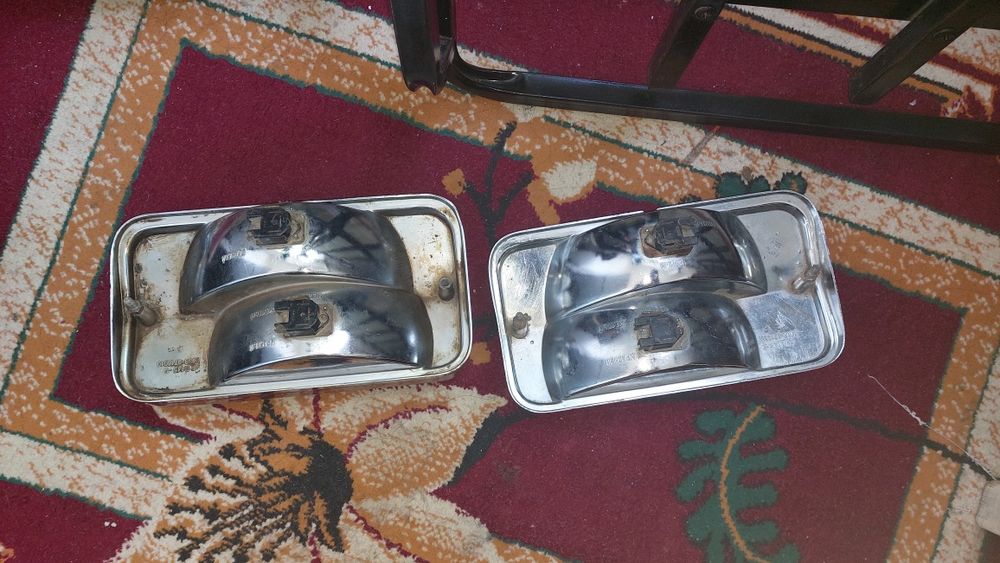 Продается фары на ВАЗ 2103