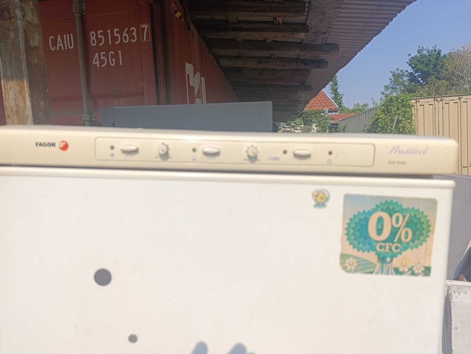 Хладилник Fagor камерата не замразява