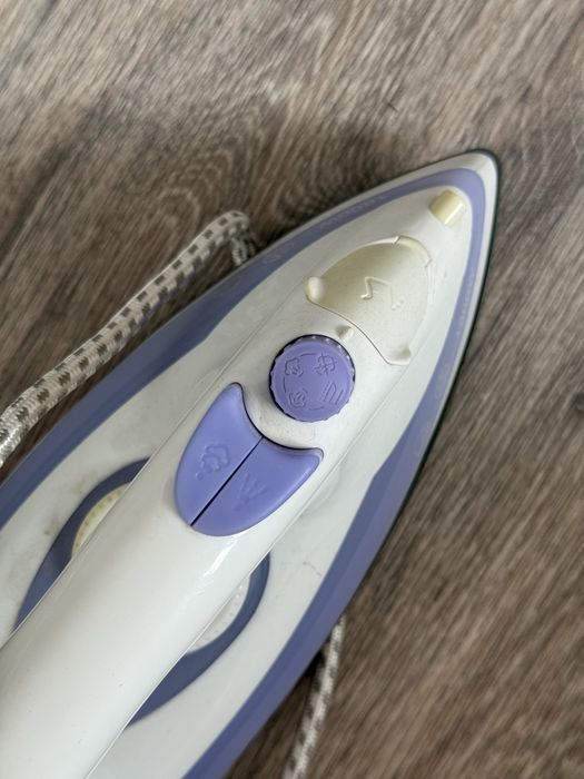 Утюг Tefal рабочий