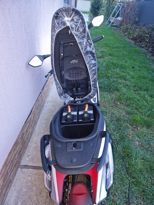 Scuter electric ZEEHO AE8S+ '24