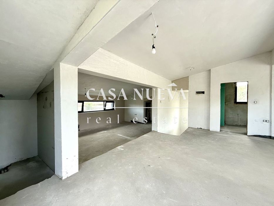 Къща в гр.Перник, кв.Изток