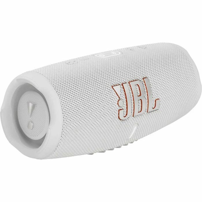 JBL Charge 5 — портативная Bluetooth‑колонка.