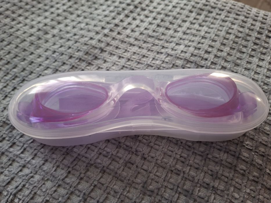 Очки для плавания, новые