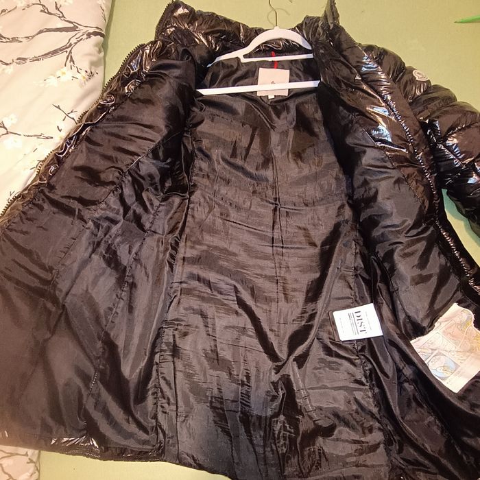 Geaca de dama lungă  moncler originala Nr 4(M-L)