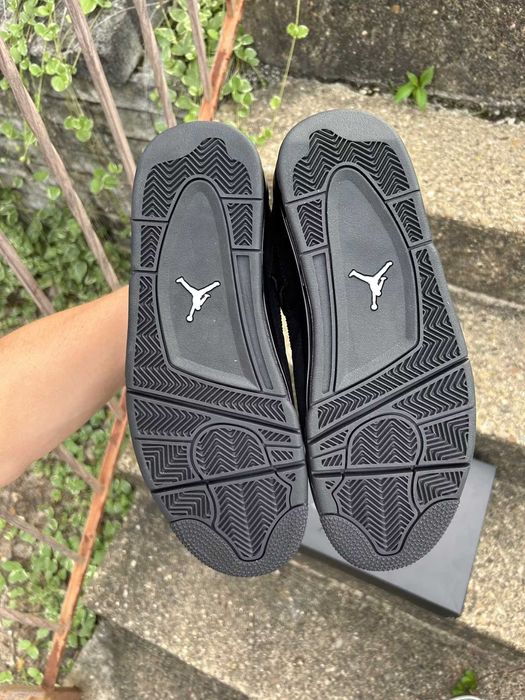 Jordan 4 Black Cat Originali ( NU YEEZY, BAPE , TRAPSTAR)