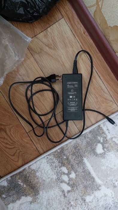 Продам Электросамокат TRIBE Himba Pro