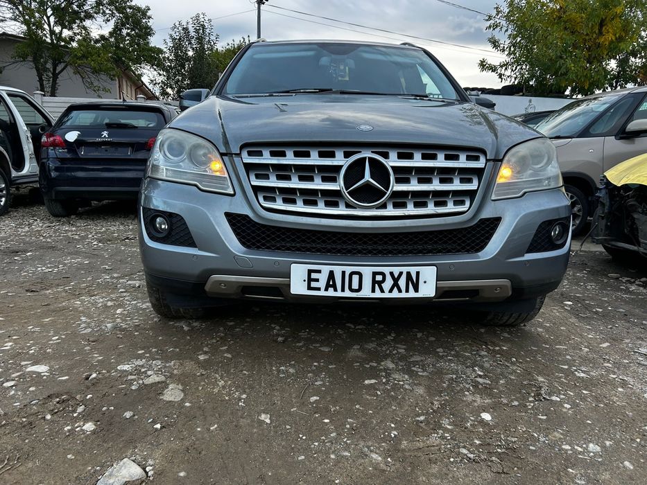 Geam stânga spate fix pe caroserie Mercedes ML W164