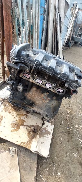 Mazda Cronos матор