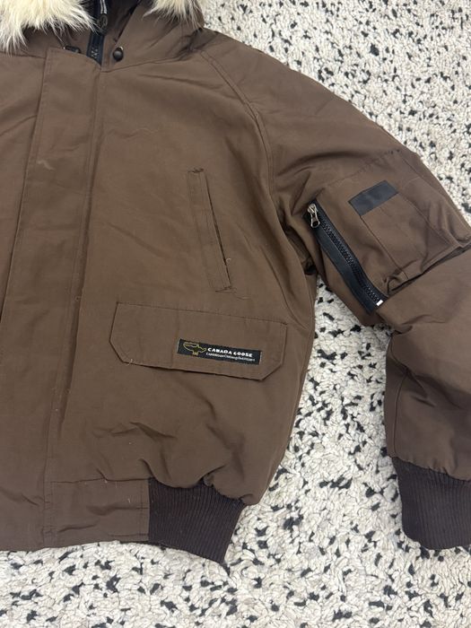 Дамско пухено яке CANADA GOOSE  Bomber Jacket .Размер XS