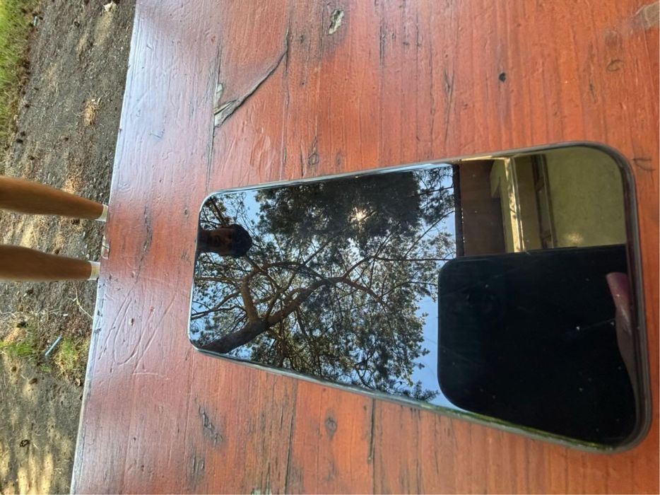 Iphone 11 simplu negru