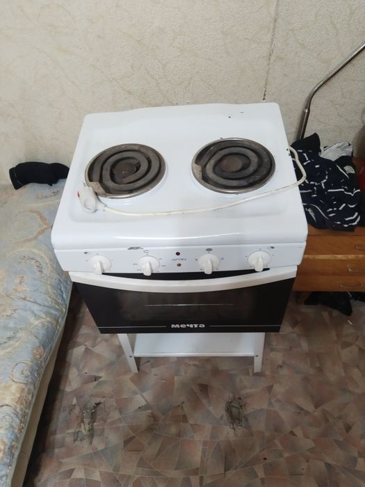 Продам электро плиту мечта