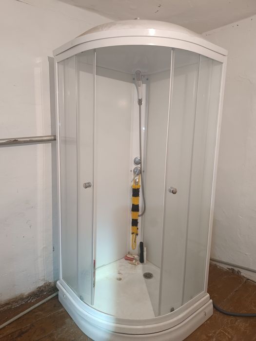 Продам душевую кабинку б/у