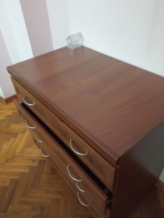 Продам хороший комод