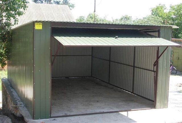 Executam garaje orice model