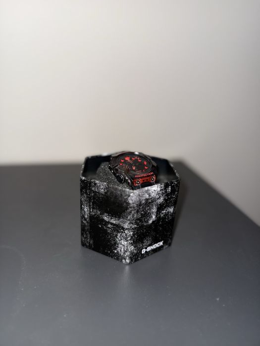 Casio G-Shock часовник