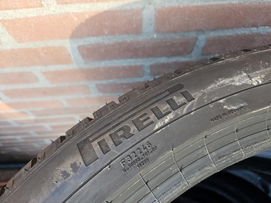 4хГуми 315/35/22 Пирели Скорпион