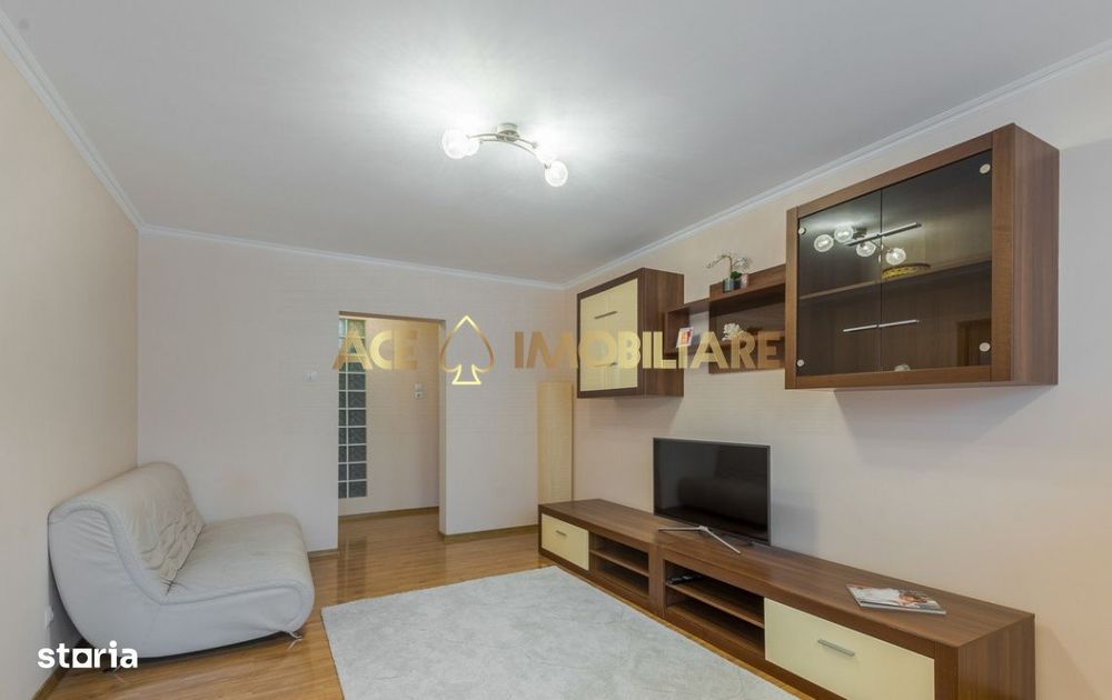 3 Camere de inchiriat | Universitate | Metrou | 74mp