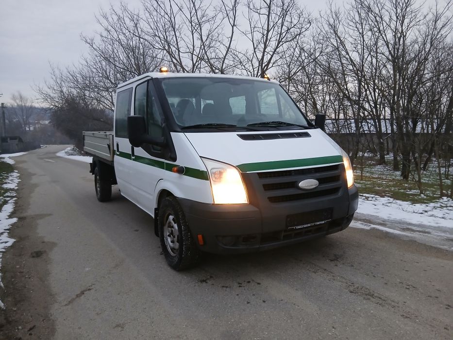Ford Transit Doka 7 locuri