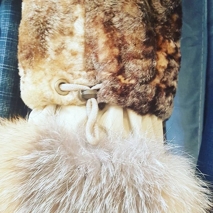 Продам натуральную шубу