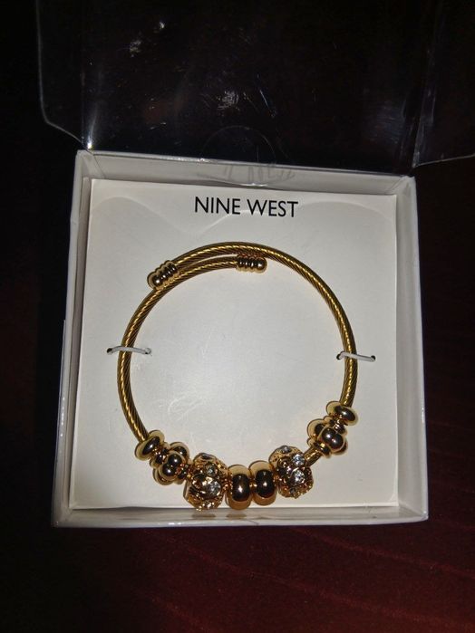 Из США, элегантный браслет в золотом оттенке от бренда Nine West