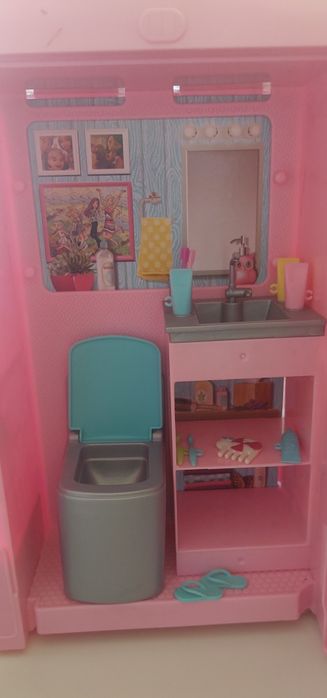 Кемпер 3в1 - трансформира се в 360-градусова зона за къмпинг; от него