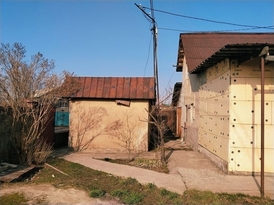 Зор үй сатылымға шықты.