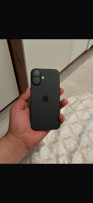 iPhone 16 в хорошем состояний