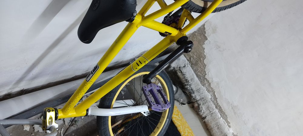 Продам BMX трюковой велосипед