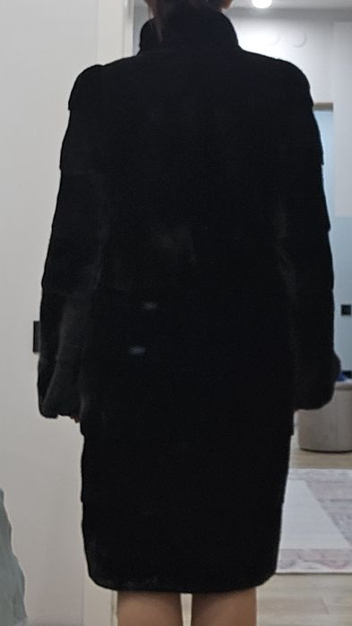 Продам шубу норковую