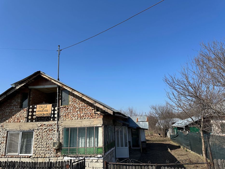 Casă de vânzare Brătășanca