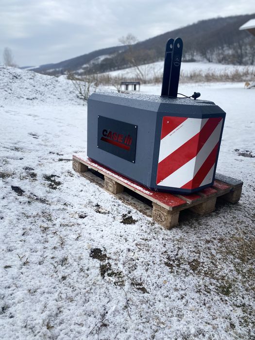 Contragreutate tractor, greutate frontală