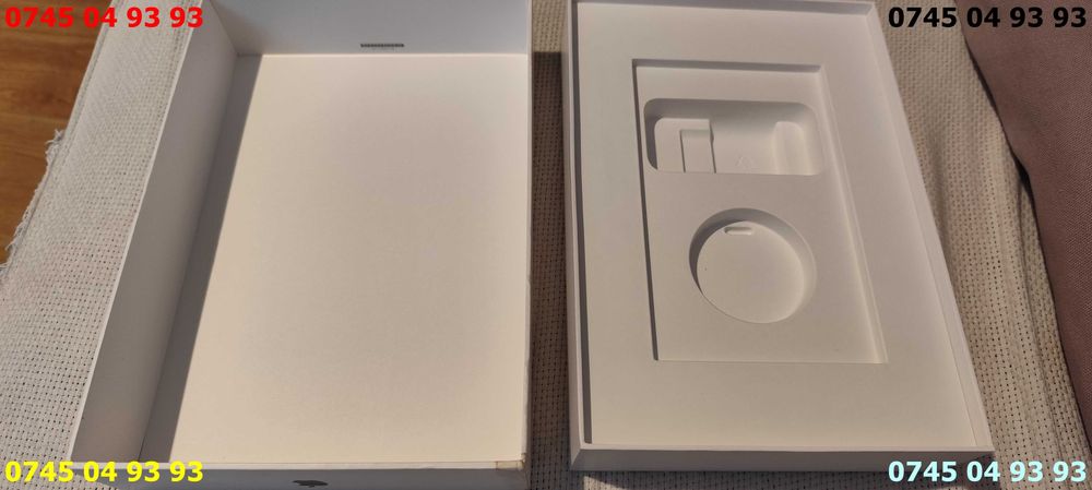 cutie IPAD generatia 9 65Gb se vinde ca in poze