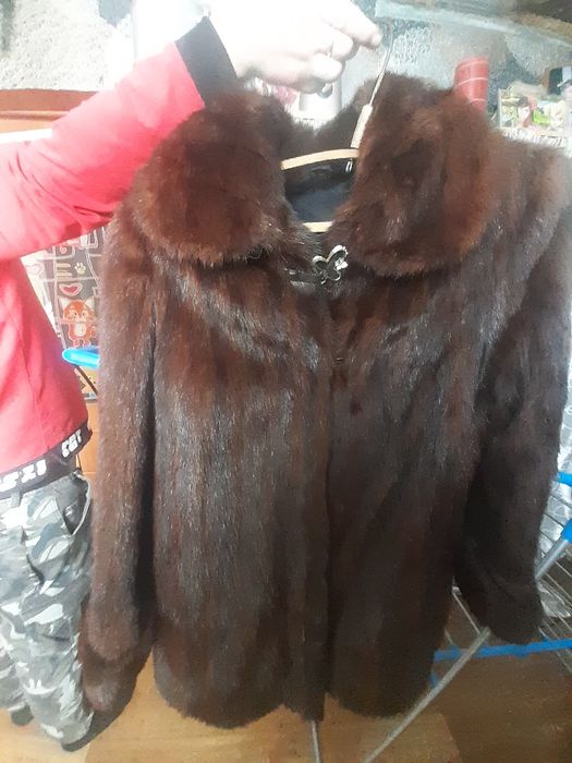 Продам женские вещи