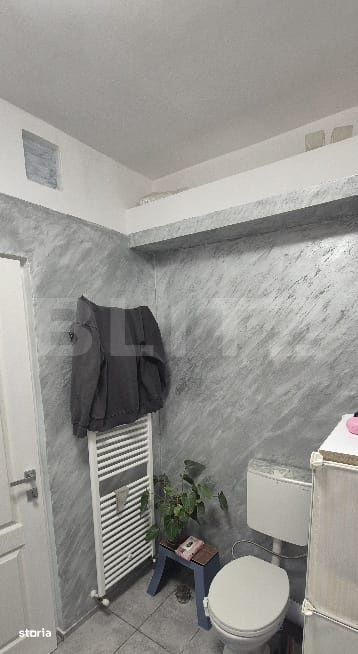 Apartament cu 3 camere, zona Porii