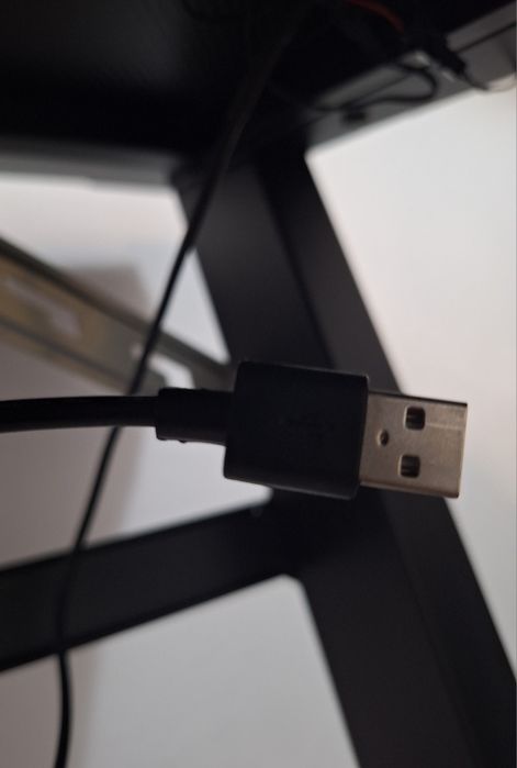 Ultradesk Space 2 Carbon cu led albastru