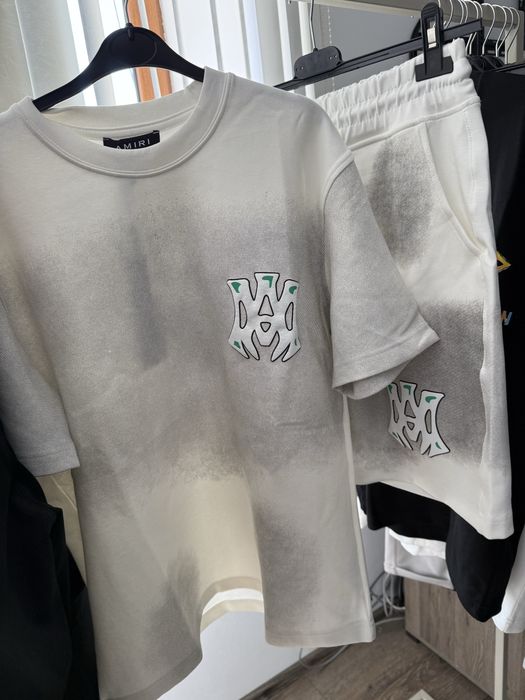 Мъжки комплекти  различни  видове