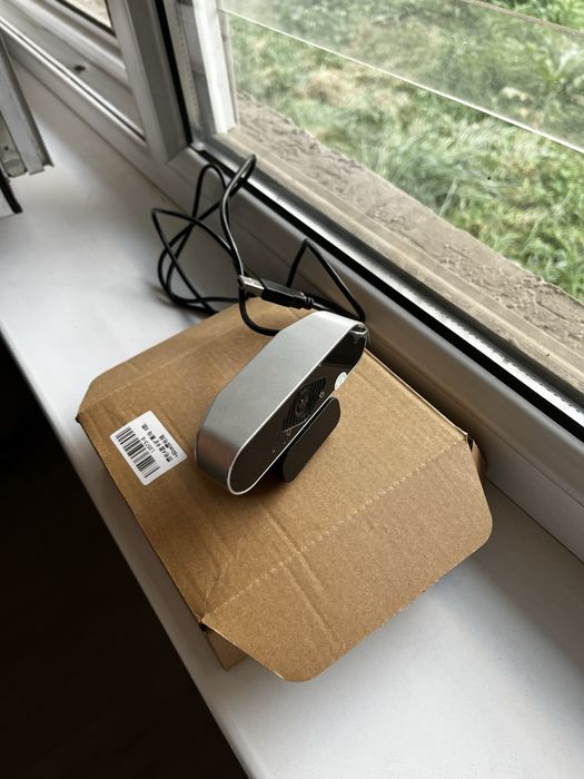 Веб камера Logitech FULL HD