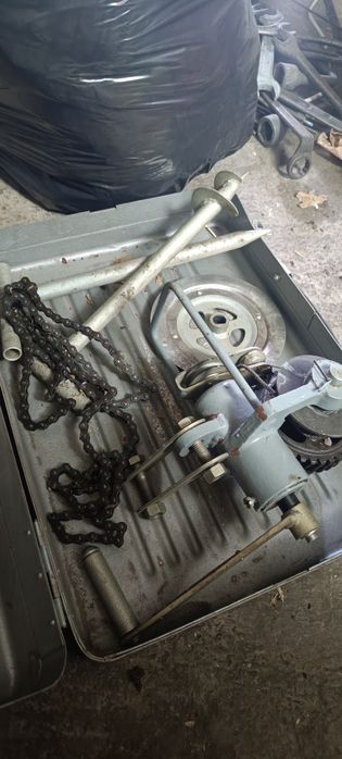 Продаётся лебёдка-механическая, совдеповская