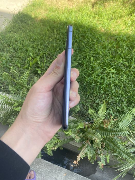 Samsung S21 8/256GB